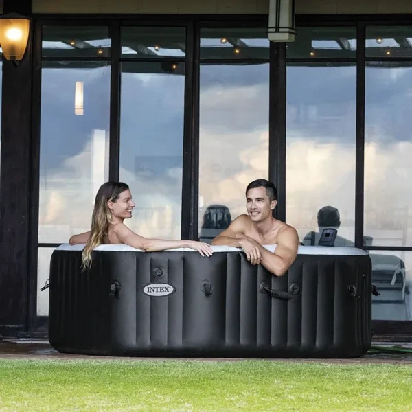 Exteriorea Spa gonflable 4 places ZenSpa Bora 4 detente en amoureux